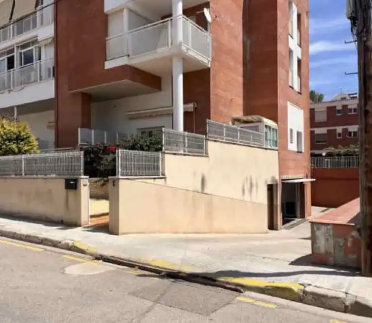 Vista exterior de Piso en venta en Vandellòs i l'Hospitalet de l'Infant con Trastero