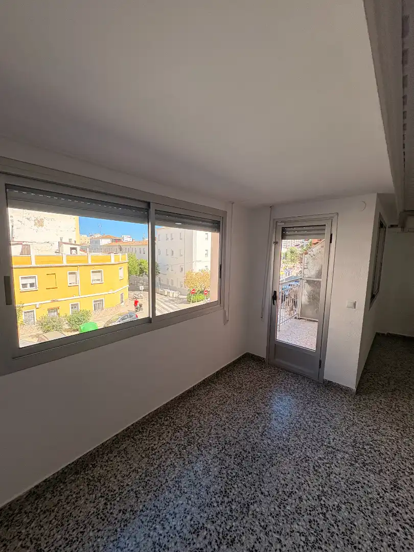 Exterior view of Flat for rent in Gandia  with Furnished, Oven and Washing machine