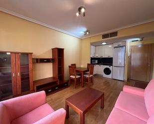 Living room of Flat to rent in Coslada  with Air Conditioner, Heating and Parquet flooring