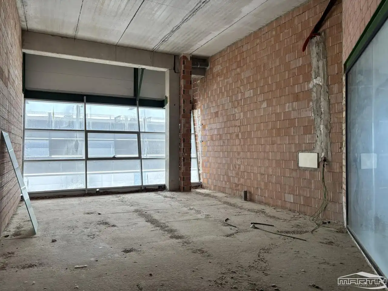 Oficina de lloguer en Lucena