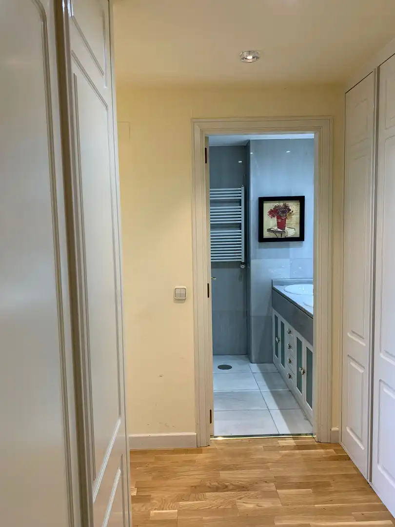 Piso de alquiler en Calle de Adriano de Utrecht, Sanchinarro