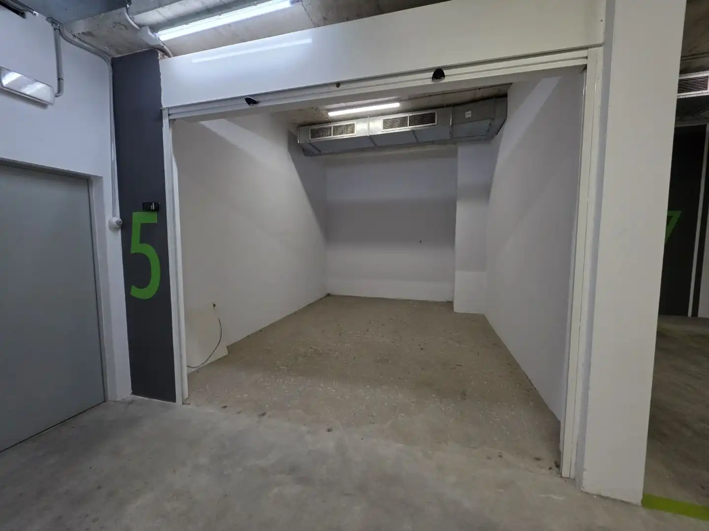 Garage zum Verkauf in Málaga