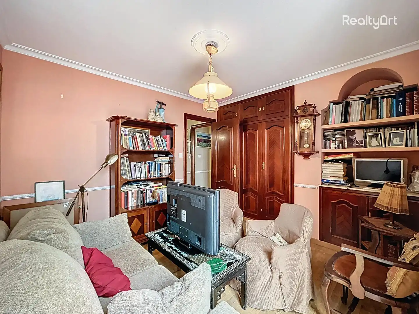 Sala d'estar de Pis en venda en Sevilla amb Aire condicionat, Calefacció i Parquet