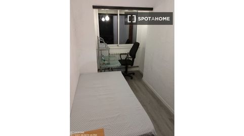 Foto 3 de Habitación en Lucero, Madrid Capital