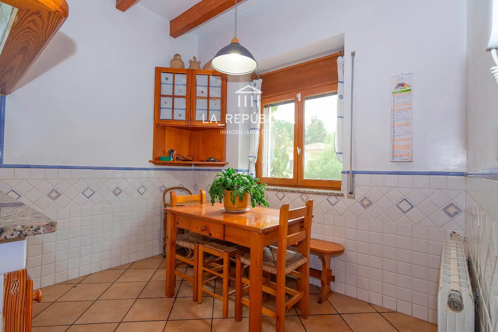 Cocina de Casa o chalet en venta en Cabrera de Mar con Aire acondicionado, Calefacción y Jardín privado
