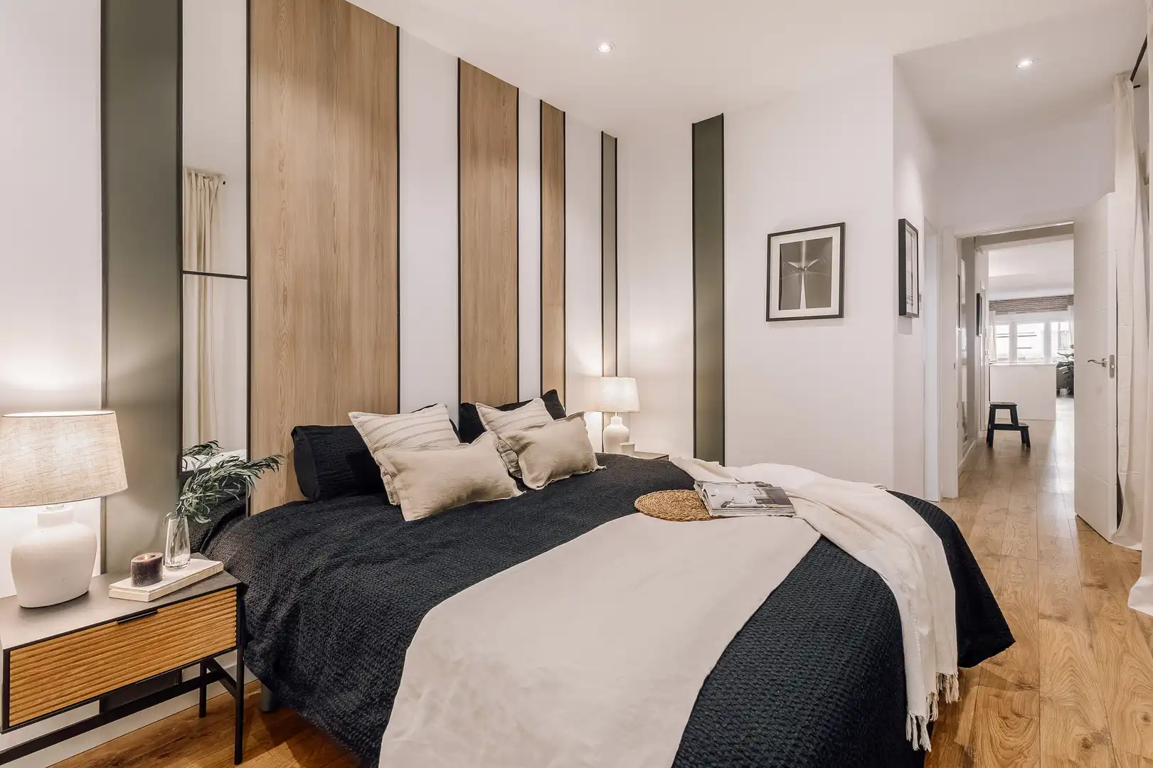 Dormitori de Apartament de lloguer en Madrid amb Aire condicionat, Calefacció i Moblat