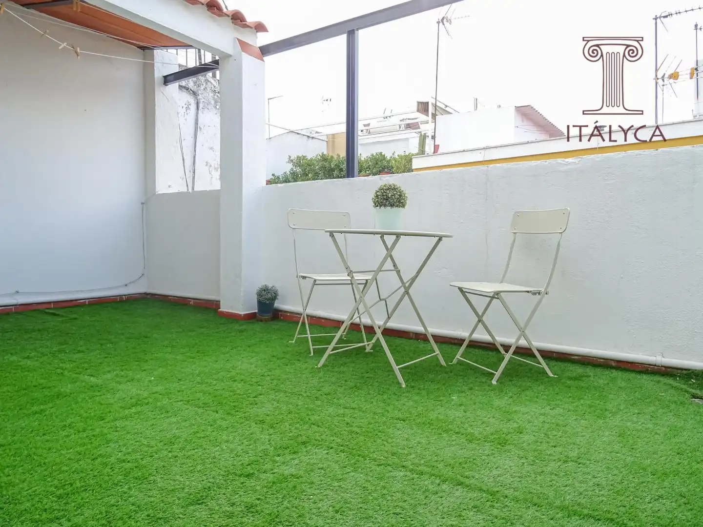 Terrasse von Dachboden zum Verkauf in Sevilla mit Klimaanlage, Terrasse und Abstellraum