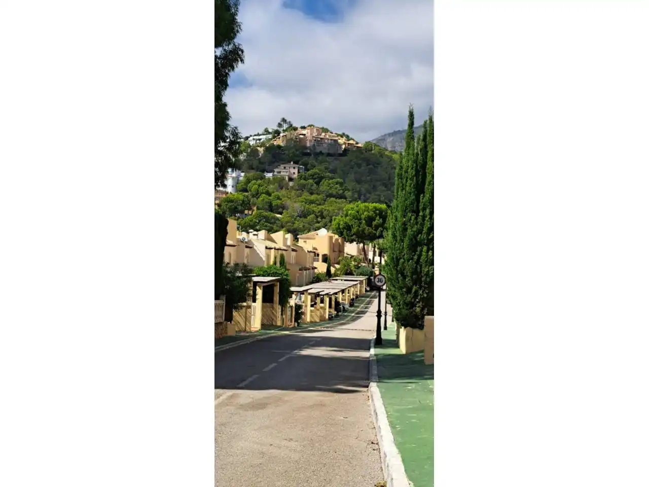 Exterior view of Detached homes for sale in Alicante / Alacant  with Air Conditioner, Terrace and Furnished