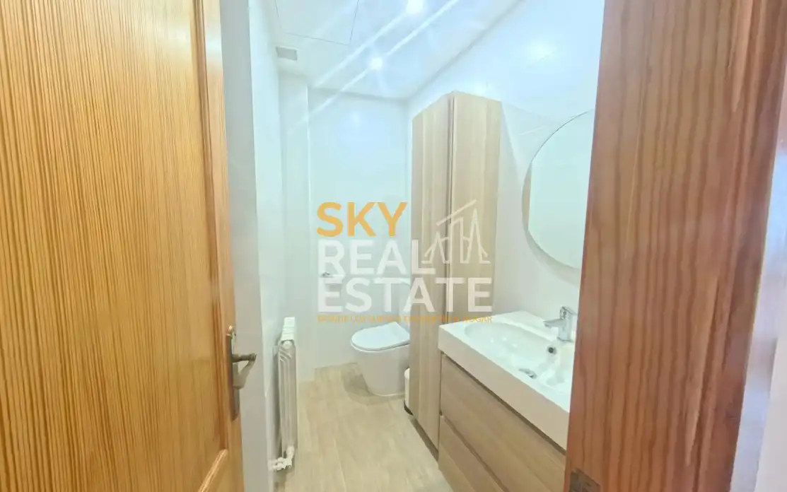 Terraced house with balcony for sale in N/A, imagen 34