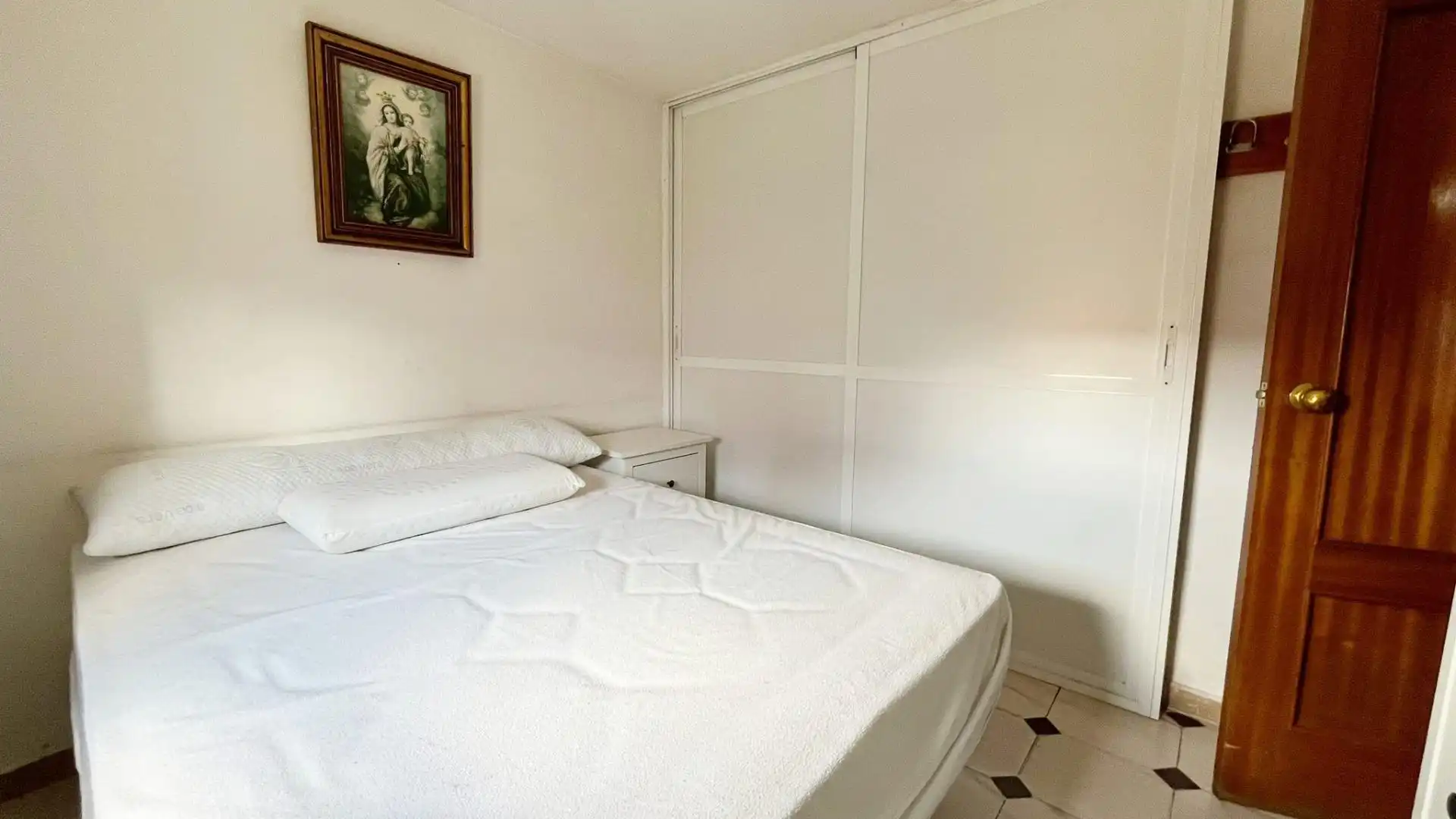 Bedroom of Flat for sale in Sevilla