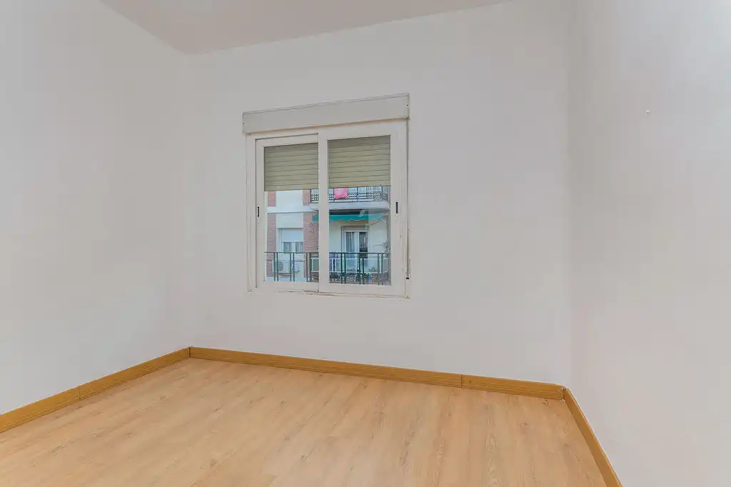 Piso en venta en C/ Albino Hernández Lázaro, imagen 9