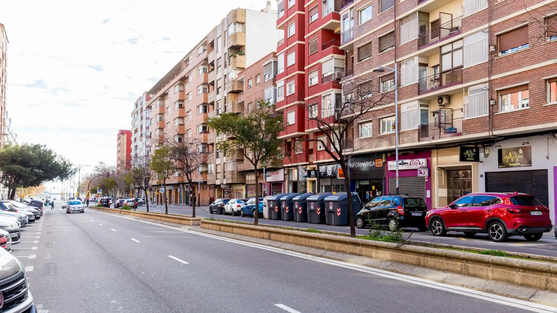 Vista exterior de Piso en venta en Zaragoza con Calefacción, Terraza y Balcón