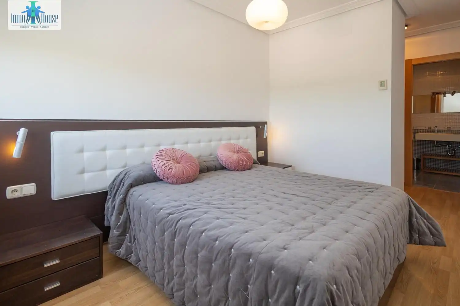 Habitación de Piso en venta en Albacete con Aire acondicionado, Calefacción y Trastero