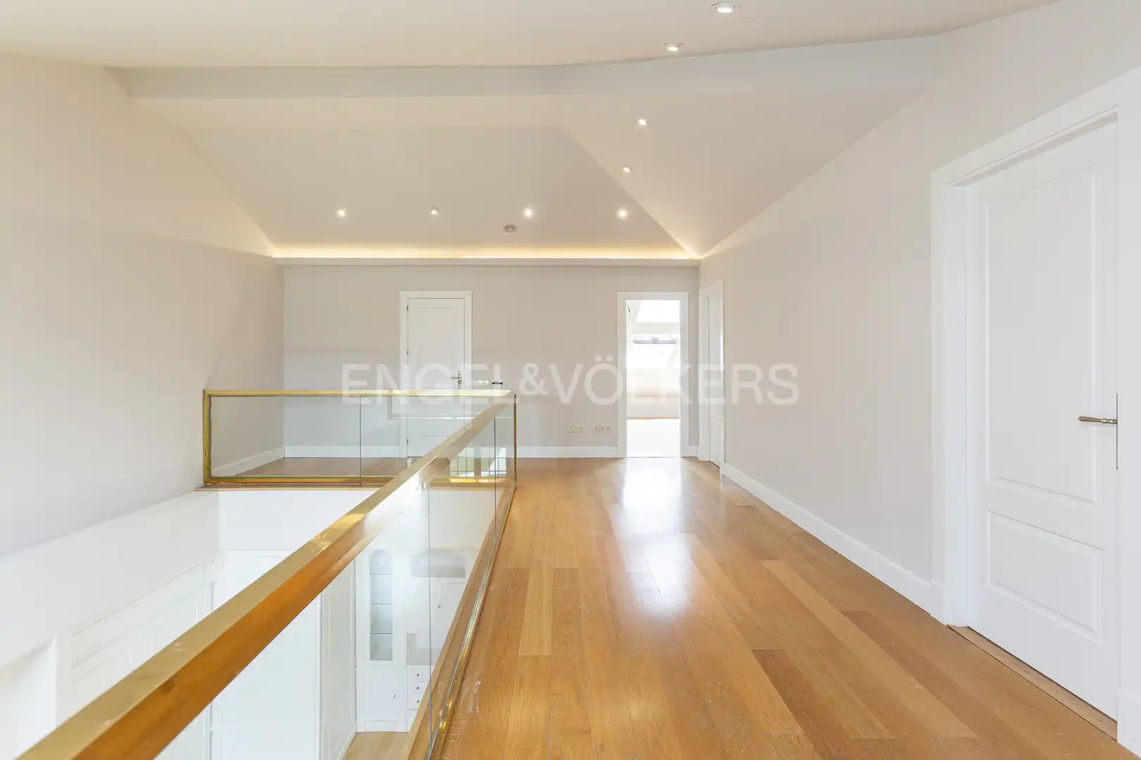 Casa con piscina en venta en Navalquejigo - Los Arroyos, imagen 39