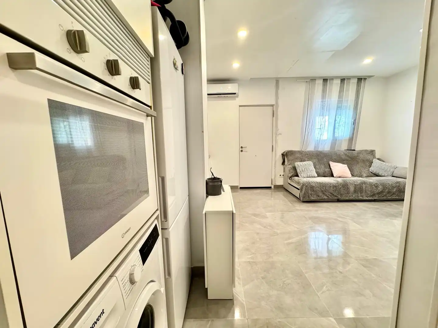 Cuina de Pis en venda en Barcelona amb Aire condicionat i Calefacció