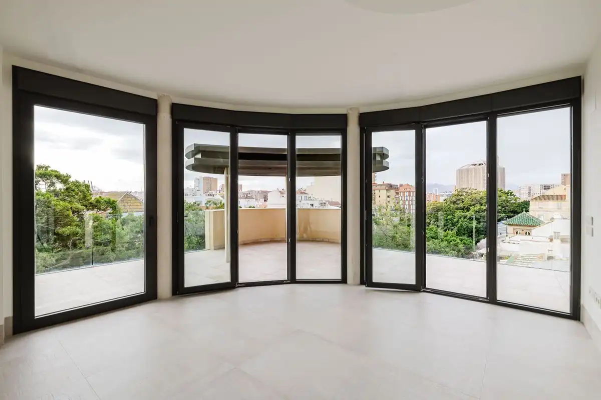 Ático con terraza en venta en Alameda Principal, imagen 4
