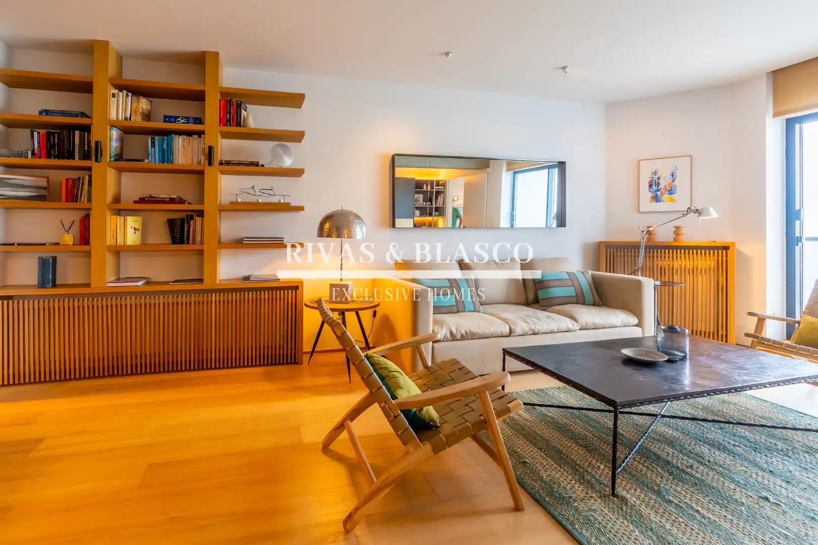 Sala d'estar de Apartament de lloguer en Donostia - San Sebastián  amb Calefacció i Moblat