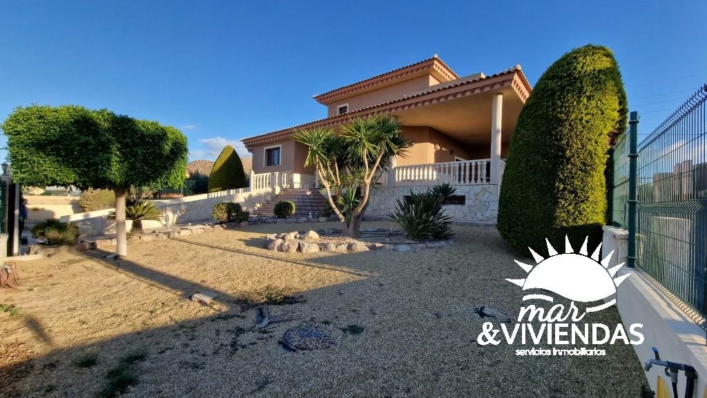 Vista exterior de Casa o chalet en venta en Antas con Aire acondicionado, Jardín privado y Terraza