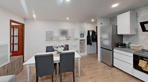 Foto 3 de Piso en venta en Casablanca, Barcelona