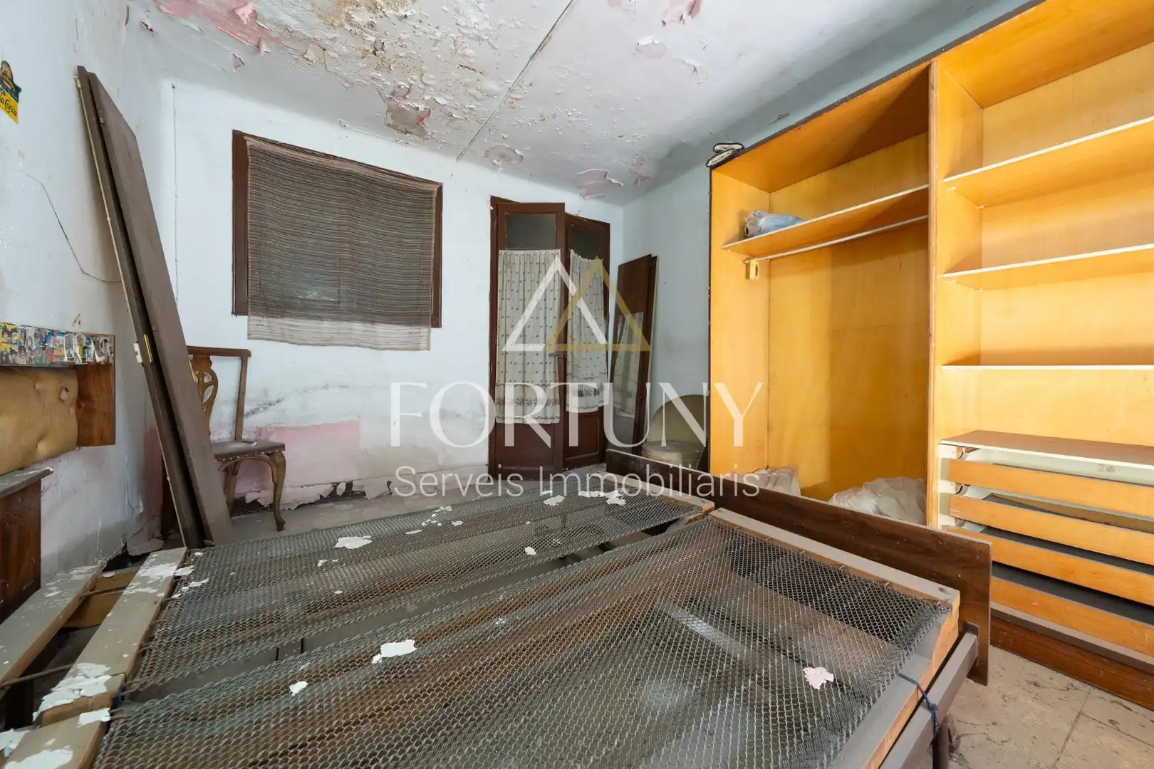 Edificio en venta en TORRES JORDI, L'Espluga de Francolí