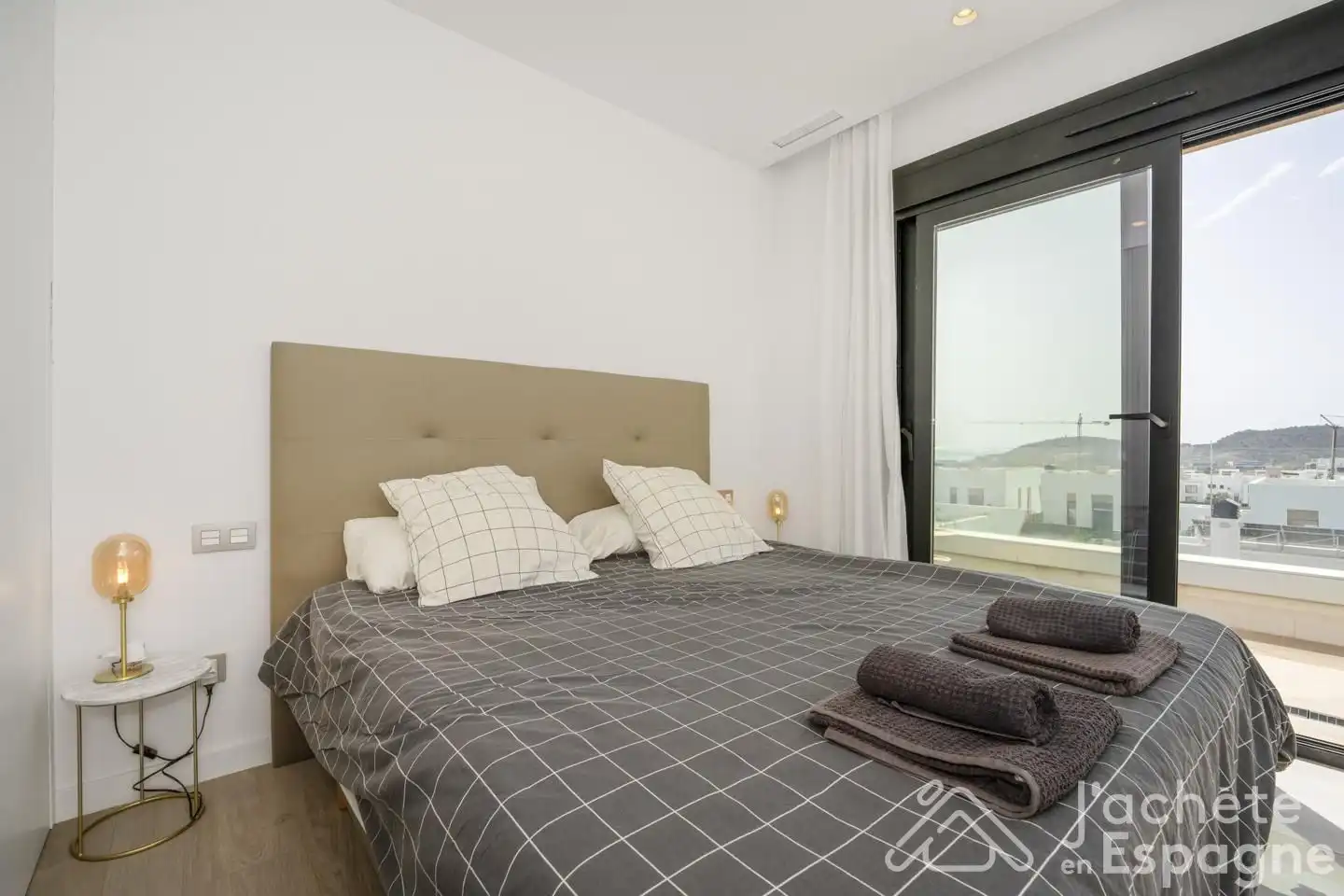 Haus mit Pool zum Verkauf in calle d'Equador, imagen 18