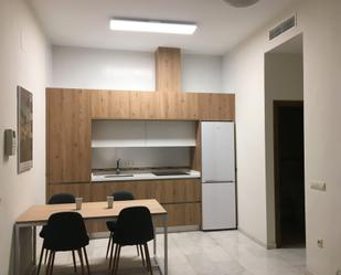Cuina de Pis de lloguer en  Córdoba Capital amb Aire condicionat i Moblat