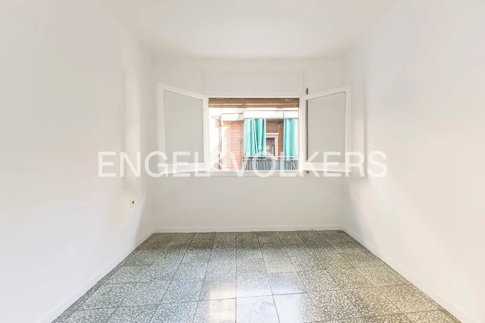 Piso en venta en Barcelona con Calefacción