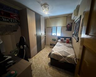 Bedroom of Flat for sale in  Sevilla Capital