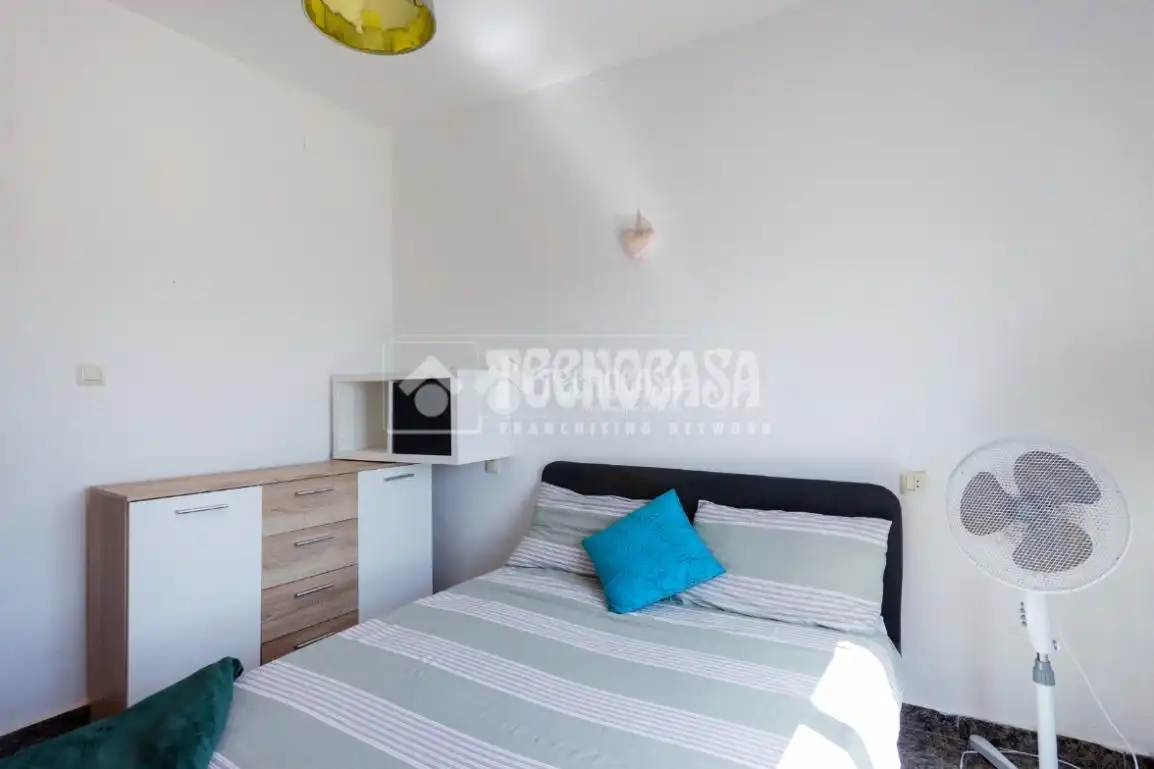 Habitación de Casa o chalet en venta en Alcaucín con Terraza y Balcón