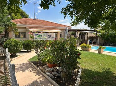 Villa à vendre à Urb. Conde Fuentes