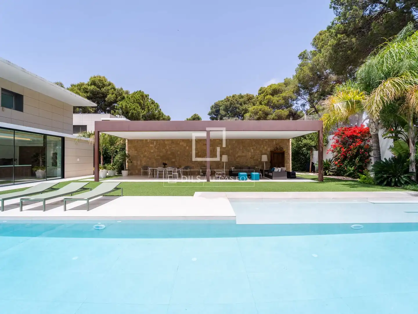 Piscina de Casa o chalet en venta en Godella con Aire acondicionado, Calefacción y Jardín privado