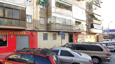 Foto 3 de Piso en venta en Pio XII, Pintores - Ferial, Parla