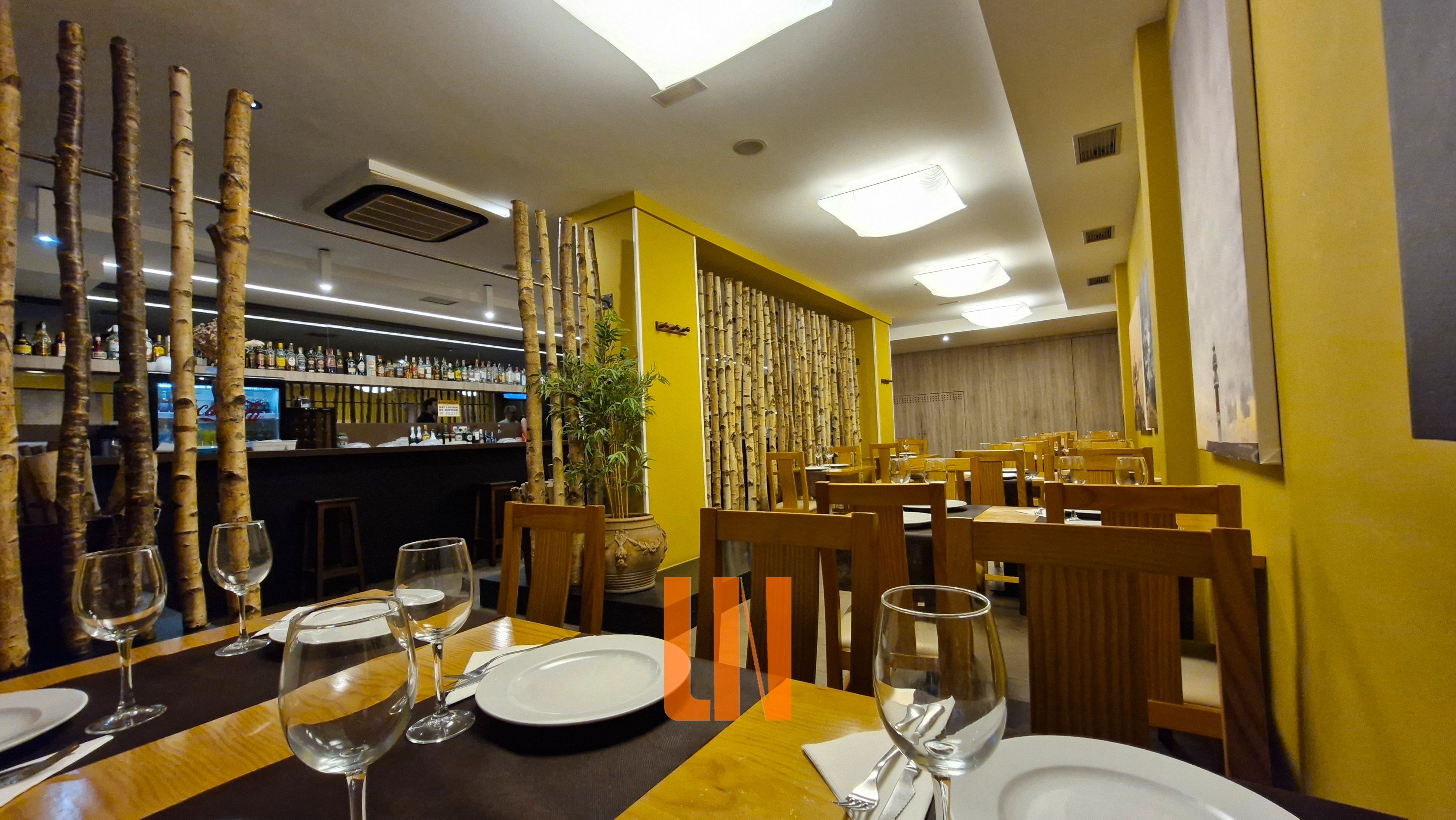 Premises to transfer in A Coruña Capital   with Air Conditioner, Heating and Furnished