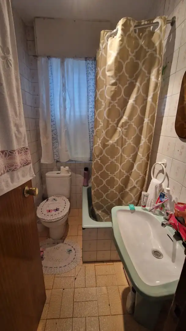 Badezimmer von Wohnung zum Verkauf in León Capital  mit Heizung und Terrasse