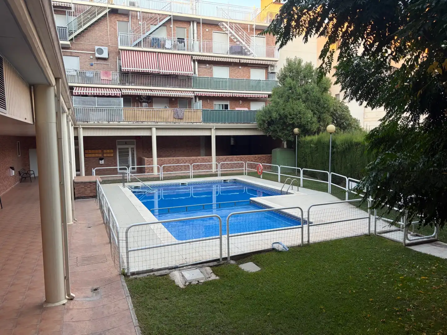Piscina de Piso en venta en Utebo con Aire acondicionado, Calefacción y Trastero