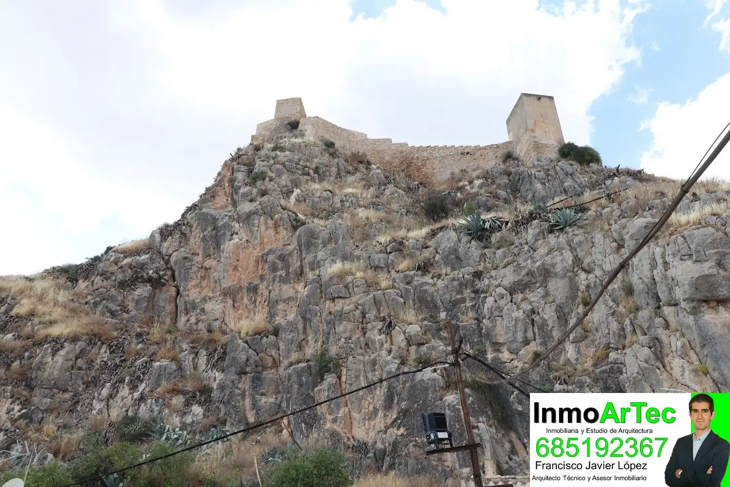 Vista exterior de Casa o chalet en venta en Íllora con Aire acondicionado, Trastero y Amueblado