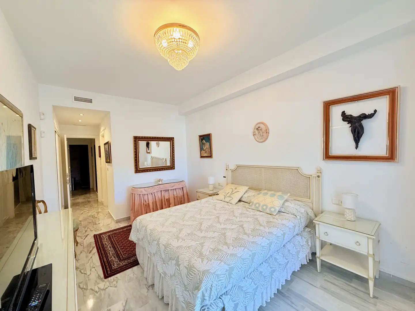 Habitación de Apartamento de alquiler en Marbella con Piscina y Piscina comunitaria