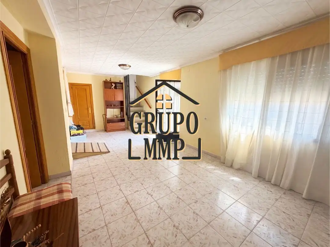 Casa adosada en venta en Onda
