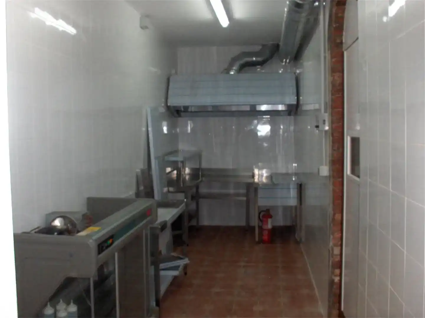 Cuina de Local en venda en Grado amb Aire condicionat i Moblat