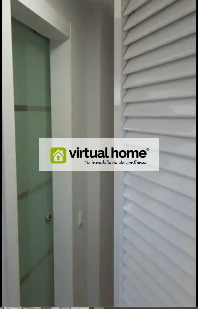 Habitación de Apartamento en venta en Benidorm con Aire acondicionado, Jardín privado y Amueblado