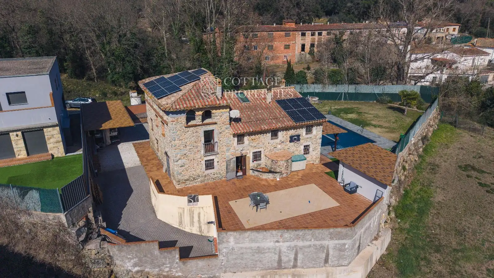 Vista exterior de Finca rústica en venda en Sant Julià del Llor i Bonmatí amb Calefacció, Terrassa i Piscina