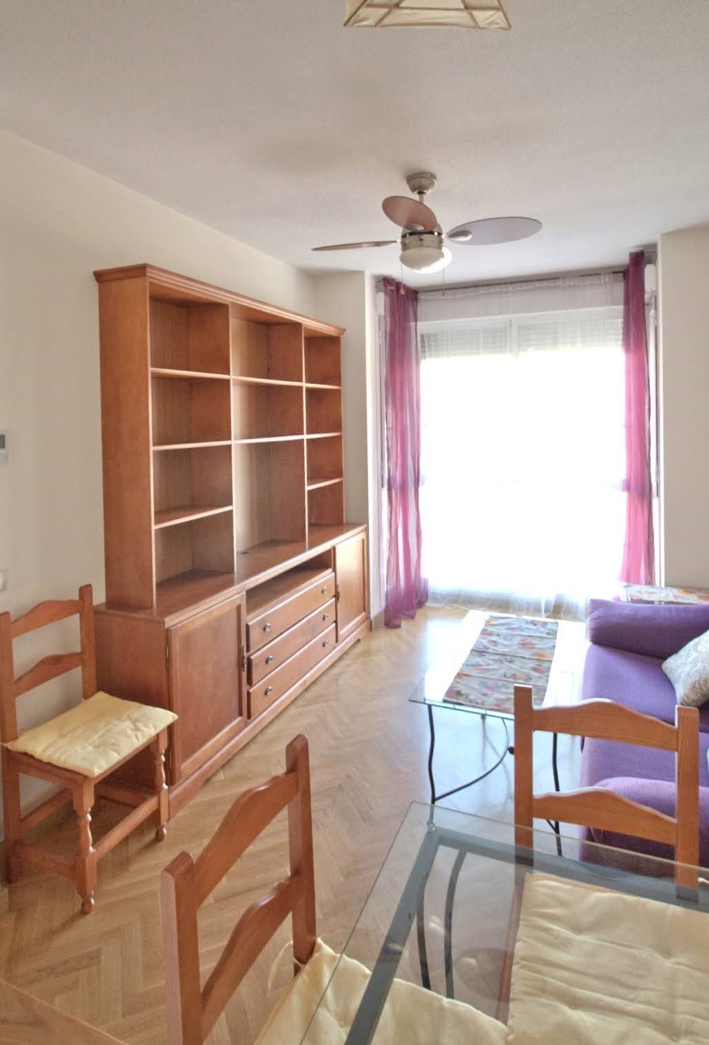 Flat to rent in LOS MORALES, PAU de Carabanchel