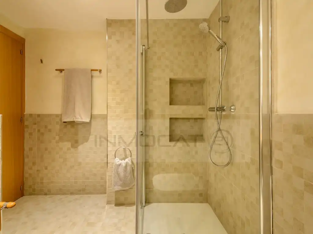 Piso con ascensor en venta en Marina Botafoc - Platja de Talamanca, imagen 18
