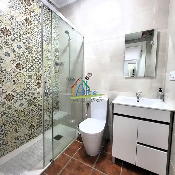 Baño de Apartamento en venta en Almonte con Aire acondicionado y Amueblado