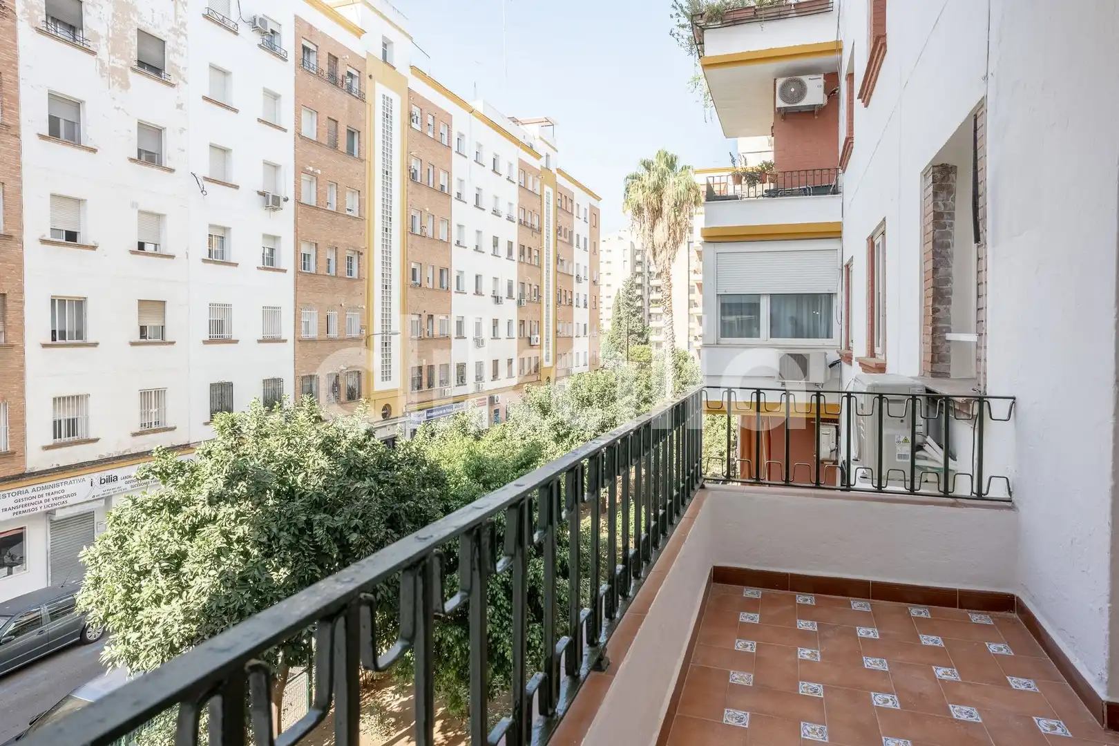 Piso con jardín en venta en Nervión, imagen 3