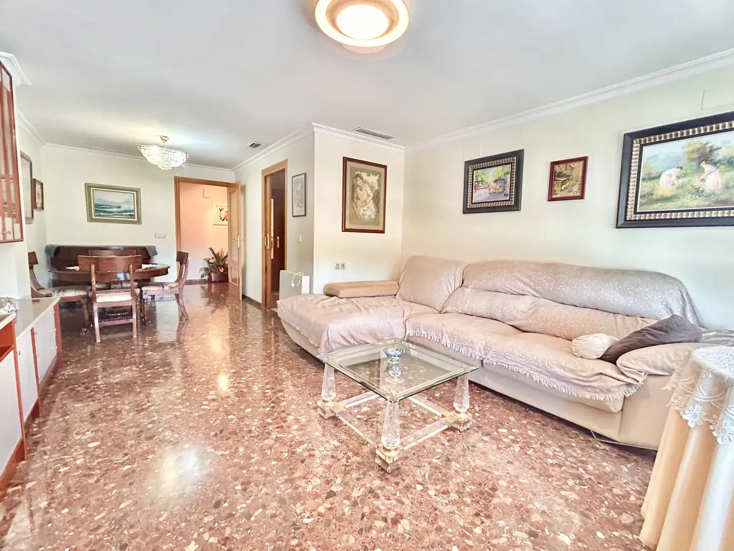 Sala d'estar de Pis en venda en Xirivella amb Aire condicionat