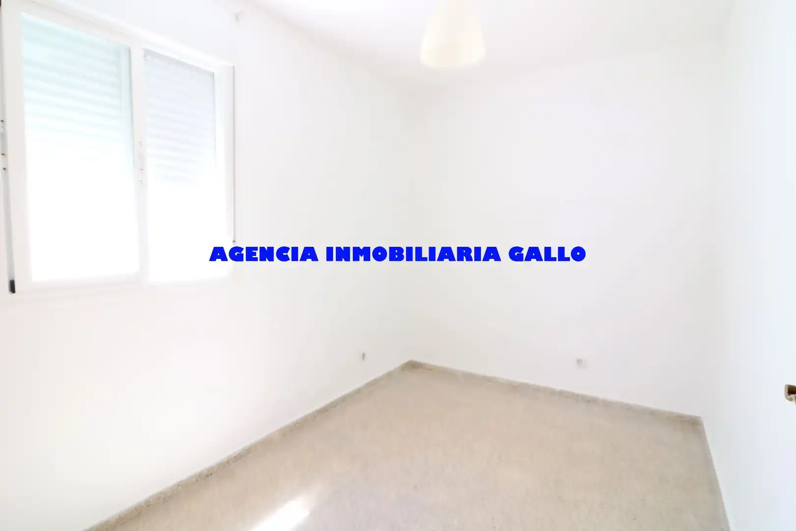 Habitación de Piso de alquiler en Sevilla con Aire acondicionado