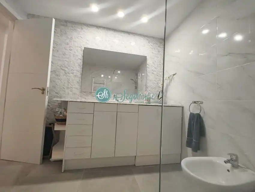 Piso con ascensor en venta en El Cerro - Carretera de San Rafael, imagen 34