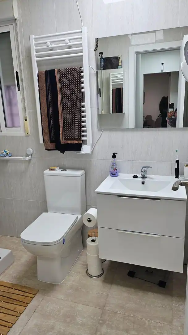 Bany de Casa adosada en venda en Elche / Elx amb Calefacció, Jardí privat i Moblat