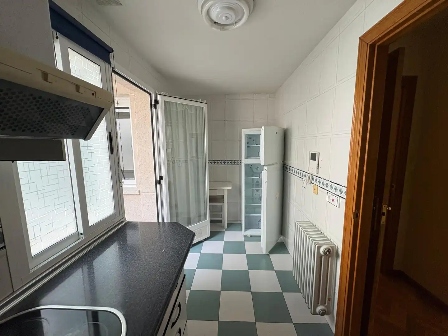 Cocina de Apartamento en venta en Ciudad Real con Aire acondicionado y Calefacción